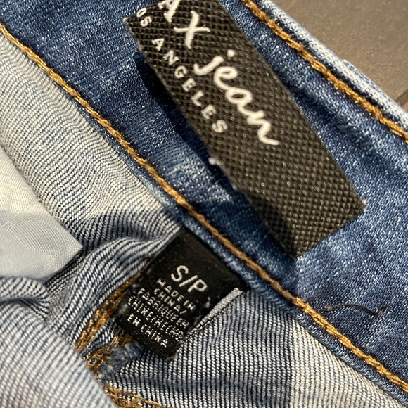 Urban Planet laced up jean shorts - Picture 3 of 3